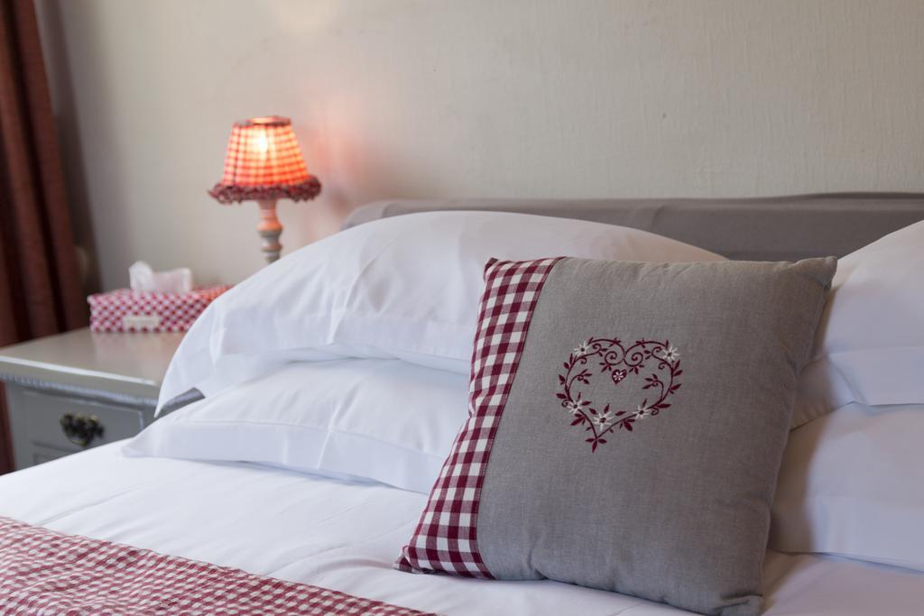 גואבוילר Domaine De Beaupre - Hotel The Originals Relais מראה חיצוני תמונה