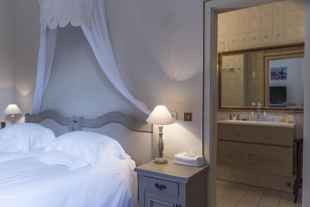 גואבוילר Domaine De Beaupre - Hotel The Originals Relais מראה חיצוני תמונה